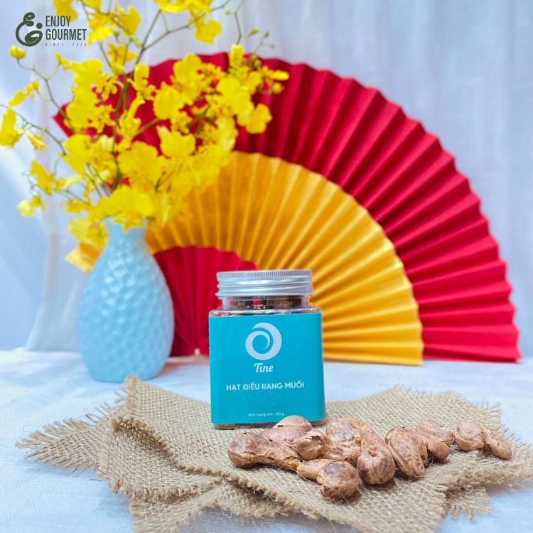 Hạt điều tươi rang củi Bình Phước
